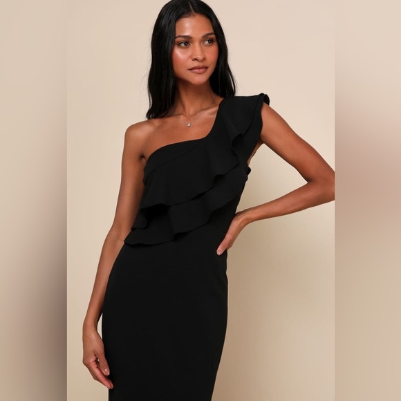 Sz L - NWOT Lulus Grand Beauty Black Ruffled One-Shoulder Mermaid Maxi‎ Dress - Picture 4 of 9